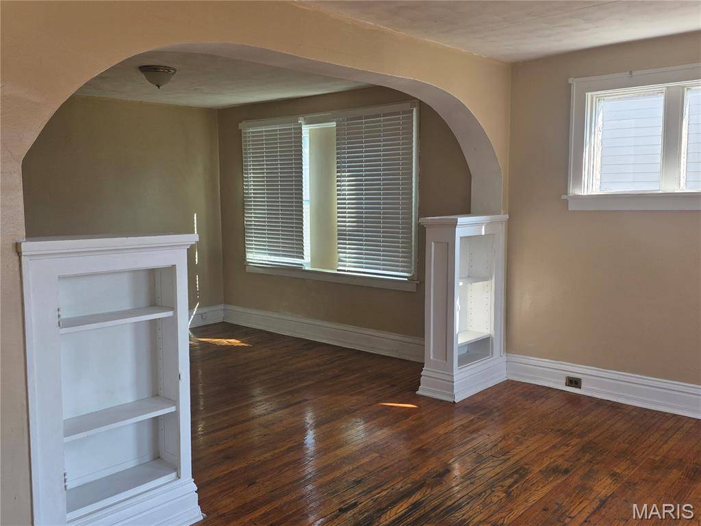 St Louis, MO 63120,3421 Belt AVE