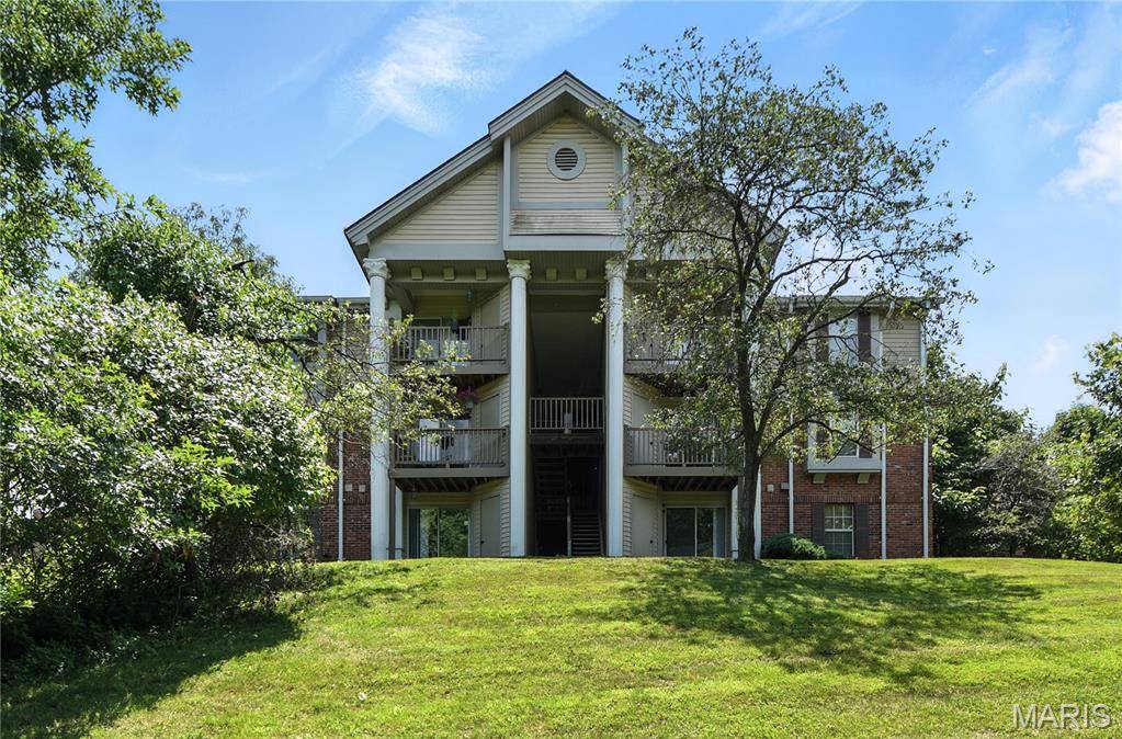 Unincorporated, MO 63021,701 Ridgeside DR #F