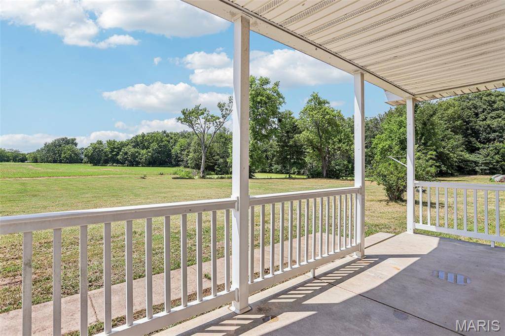 Sorento, IL 62086,1518 Old Ripley RD