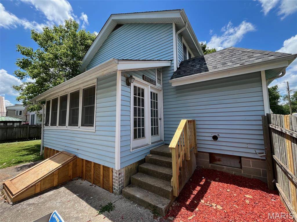 Fredericktown, MO 63645,111 Marshall ST