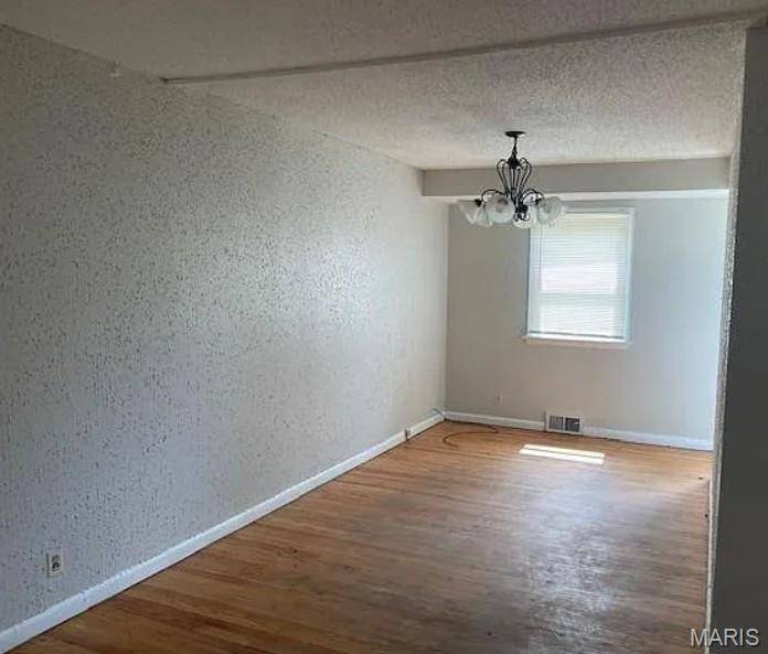 St Louis, MO 63137,9327 Nelan Drive