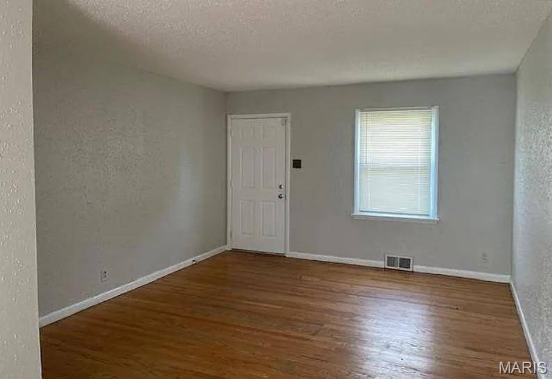 St Louis, MO 63137,9327 Nelan Drive