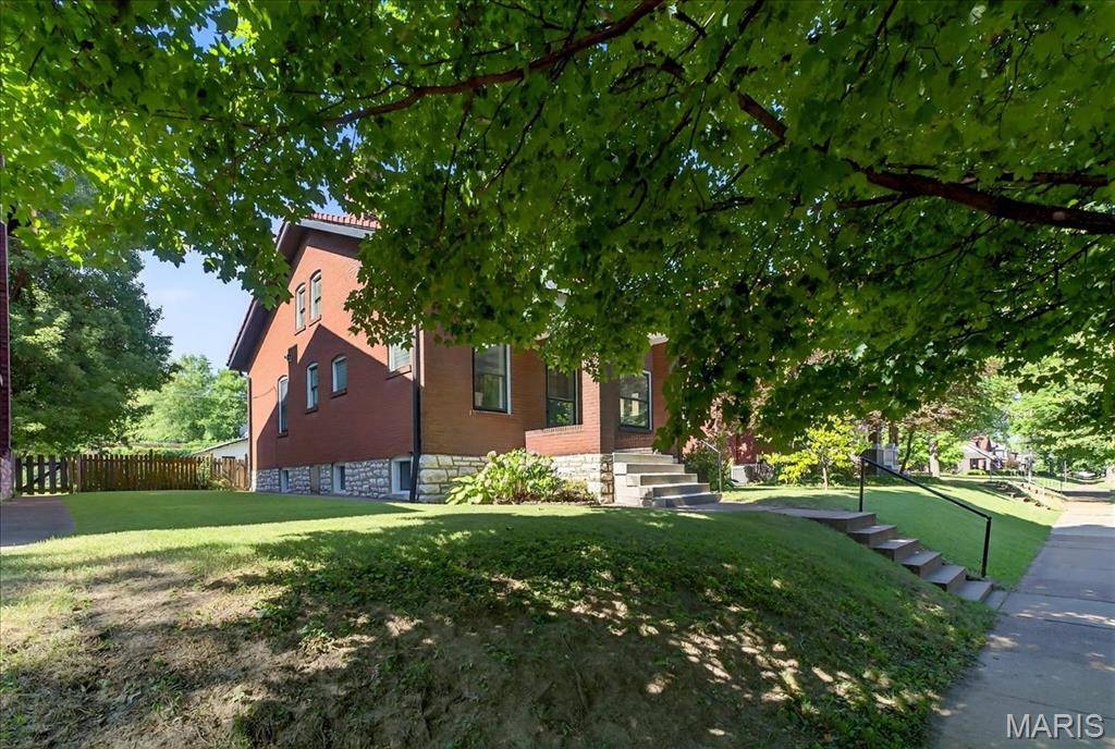 St Louis, MO 63110,4558 Tower Grove PL