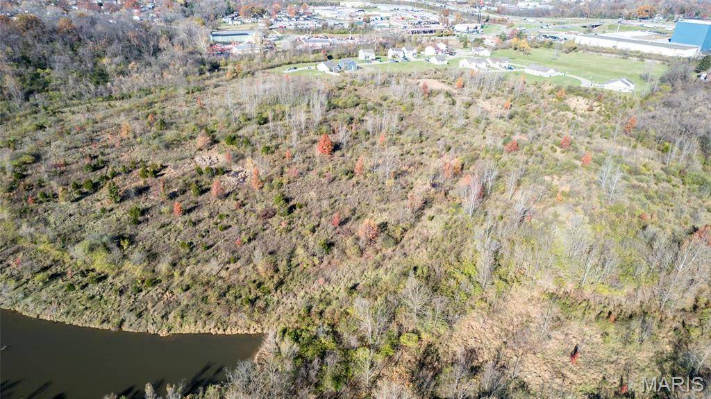 St Louis, MO 63137,1090 Belgrove DR