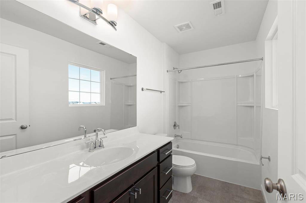 Ellisville, MO 63021,2 Fieldcrest at Regal Pines Meadows