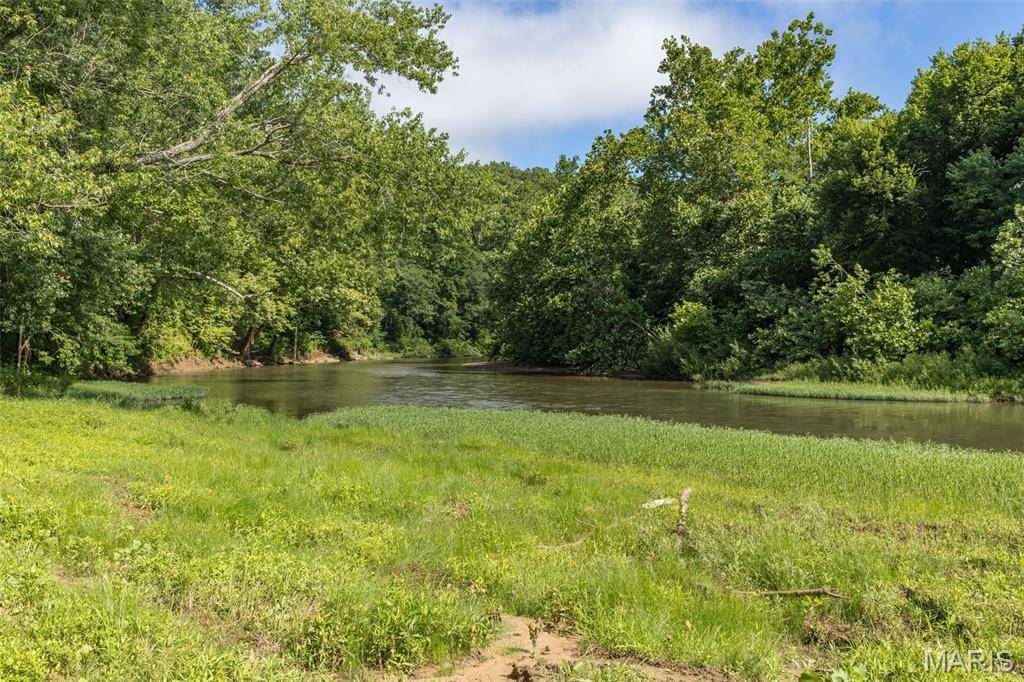 Fletcher, MO 63030,5 Cedar Hollow RD