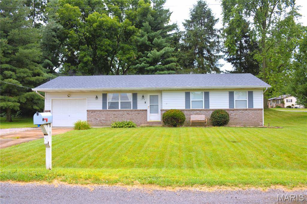 Marine, IL 62061,314 Lubeck ST