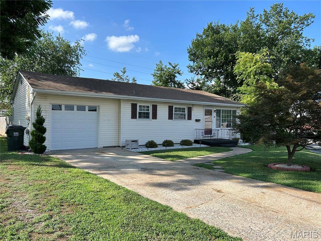Dupo, IL 62239,300 Admiral Trost DR