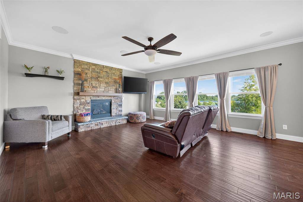Lake St Louis, MO 63367,137 Countryshire DR