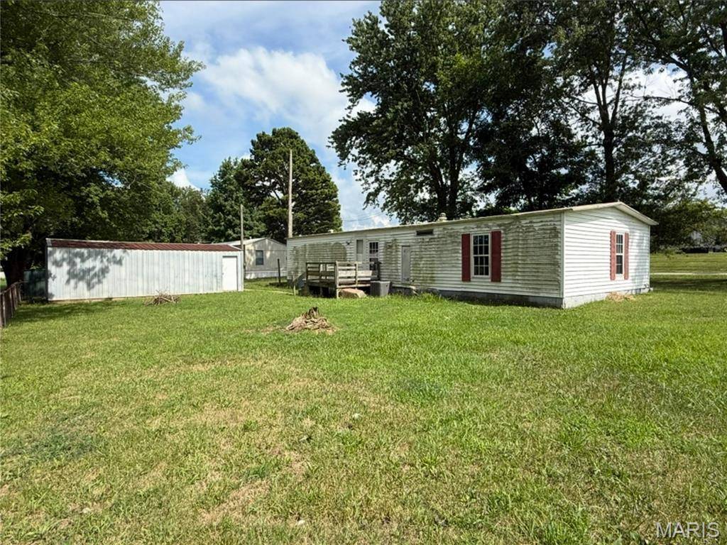 Ruma, IL 62278,111 W Mill ST