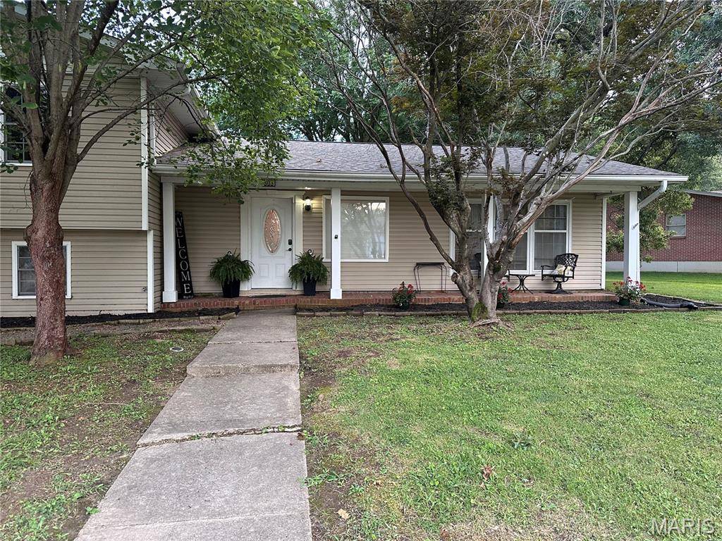 Sikeston, MO 63801,303 Kennedy DR