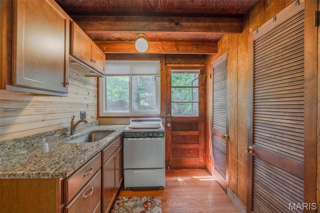 Innsbrook, MO 63390,20 W Lucern Circle DR