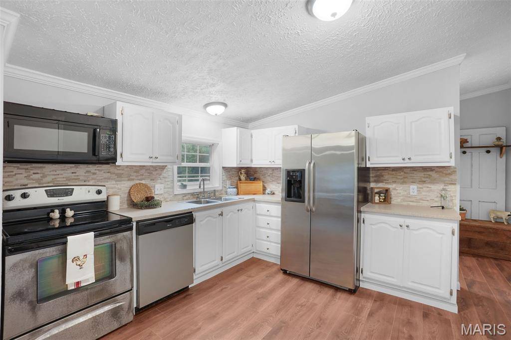 Warrenton, MO 63383,222 Timberland DR