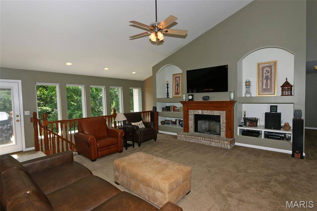 O'fallon, MO 63368,8038 Knights Crossing DR