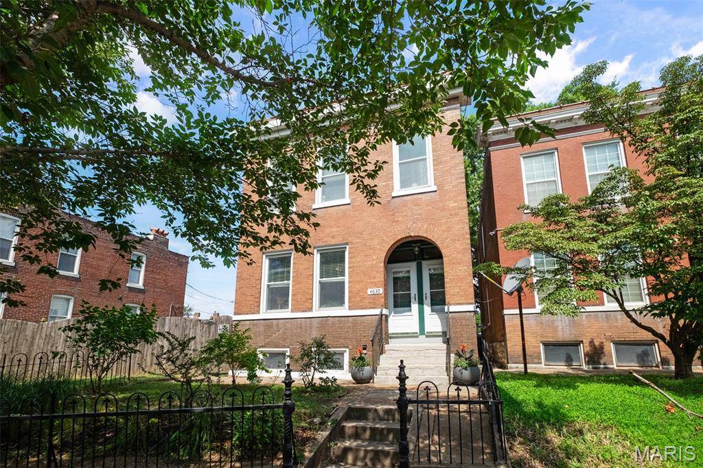 St Louis, MO 63111,4639 Virginia AVE