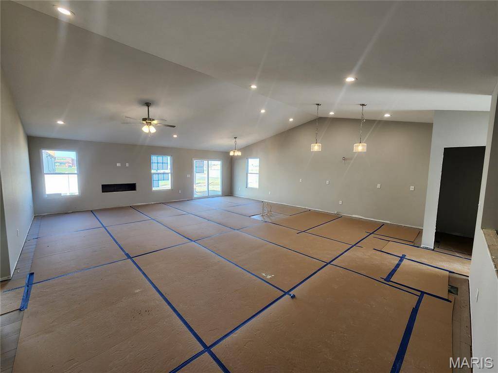 Mascoutah, IL 62258,847 Topaz CT