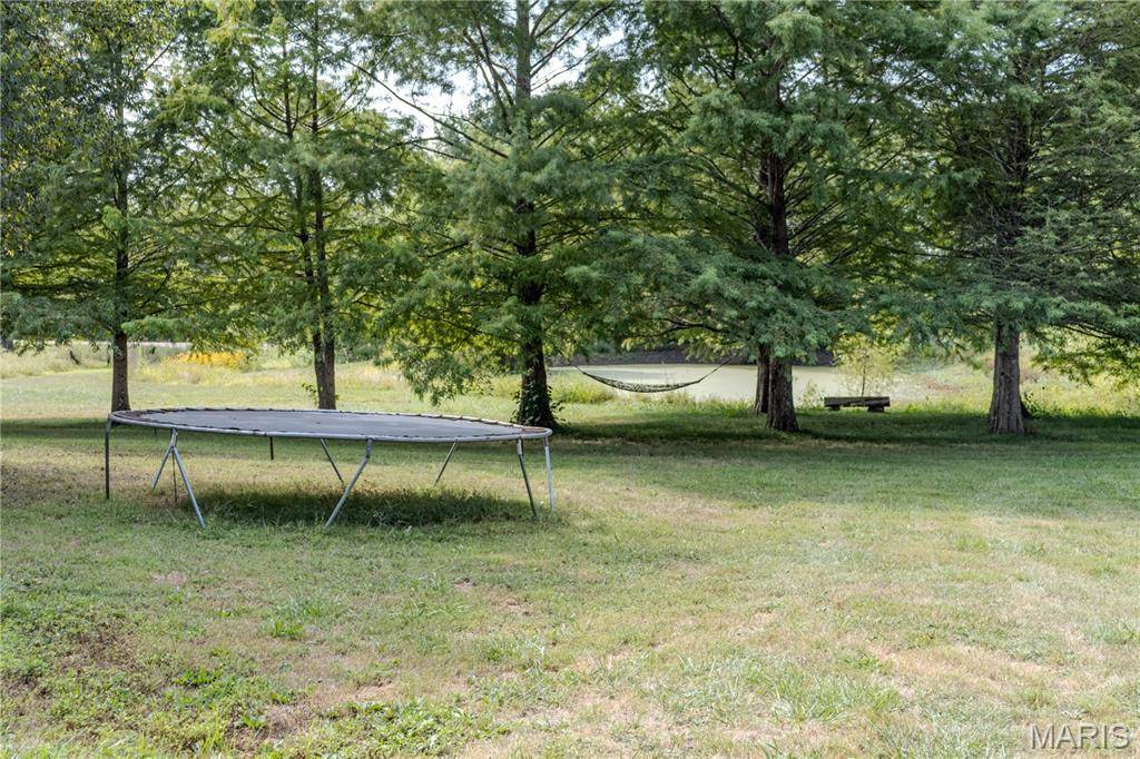 Dixon, MO 65459,13649 Corpus LN