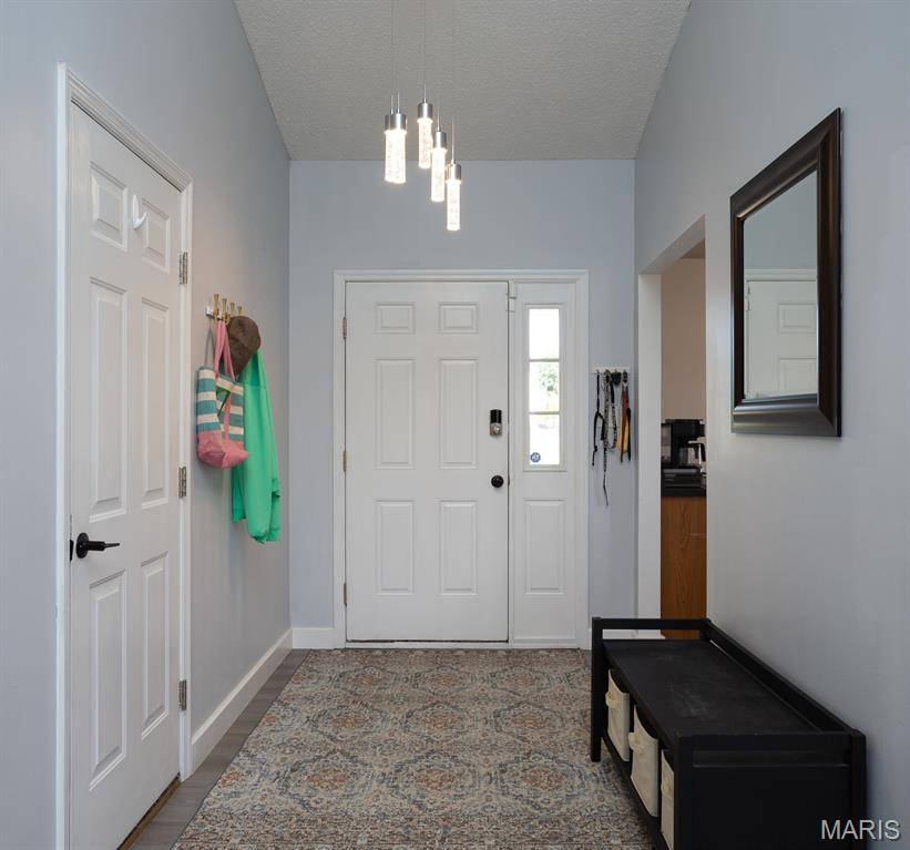 Wentzville, MO 63385,422 Fuller DR