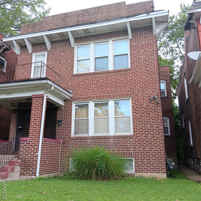 St Louis, MO 63112,5895 Highland AVE