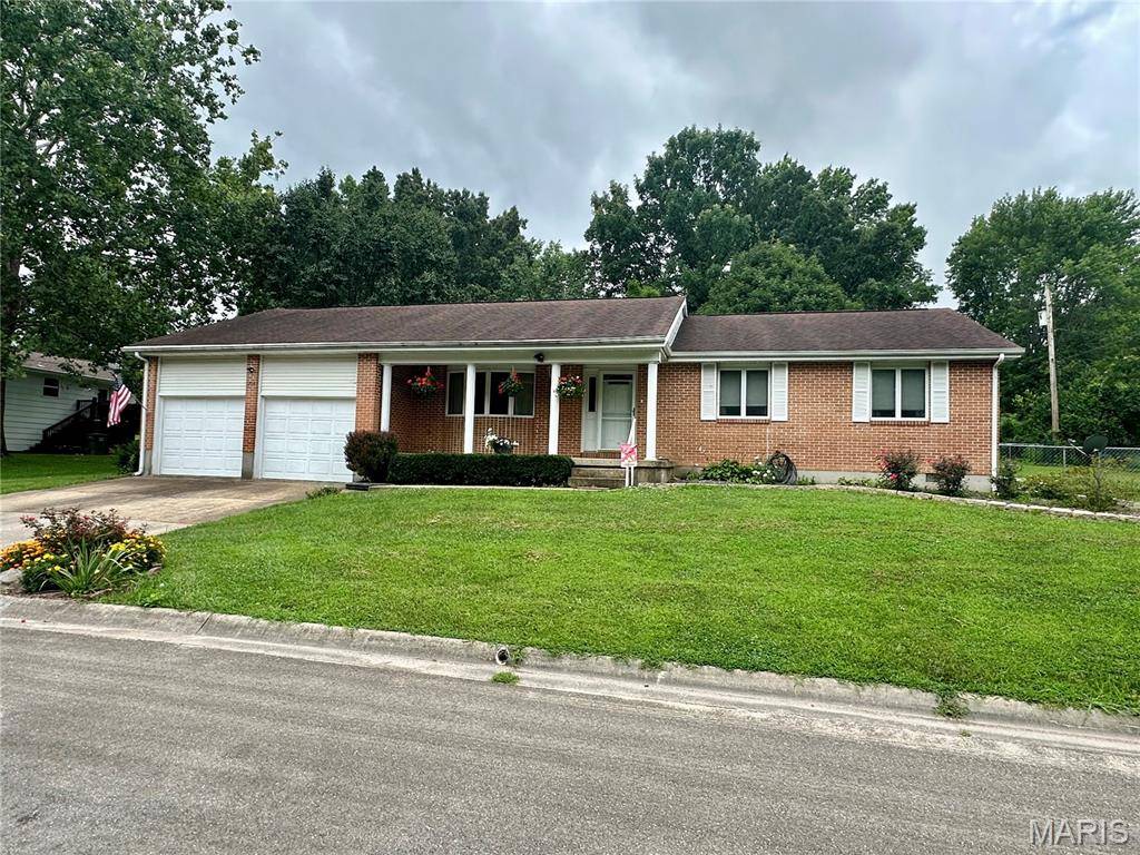 Rolla, MO 65401,1204 Sycamore DR