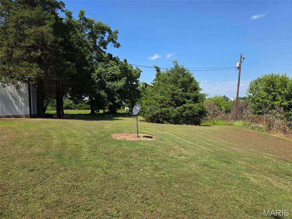 Ashley, IL 62808,22746 Nebraska RD