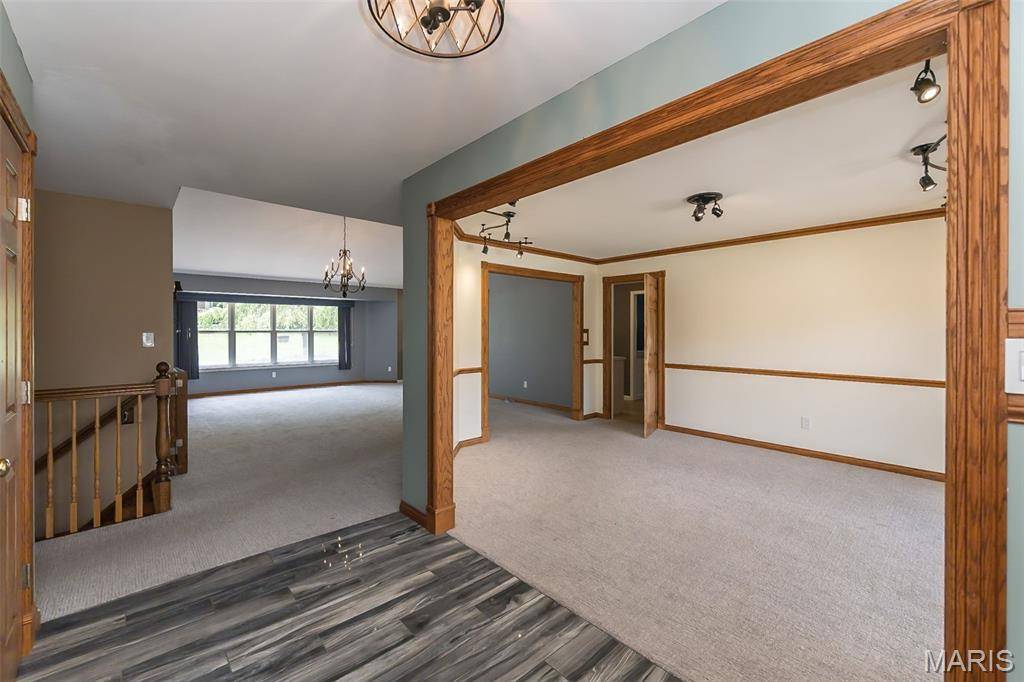 St Charles, MO 63304,885 Great Park DR