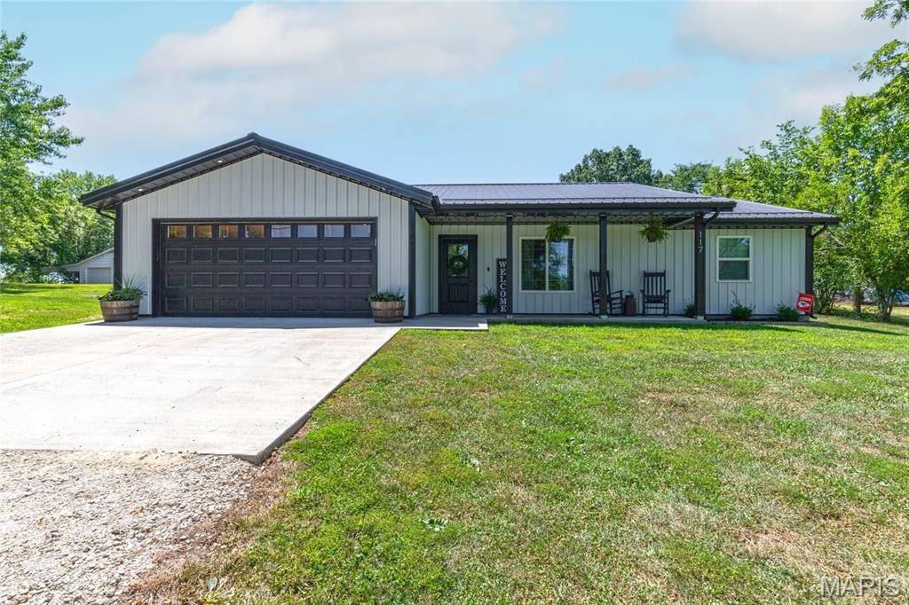 Crocker, MO 65452,117 College ST