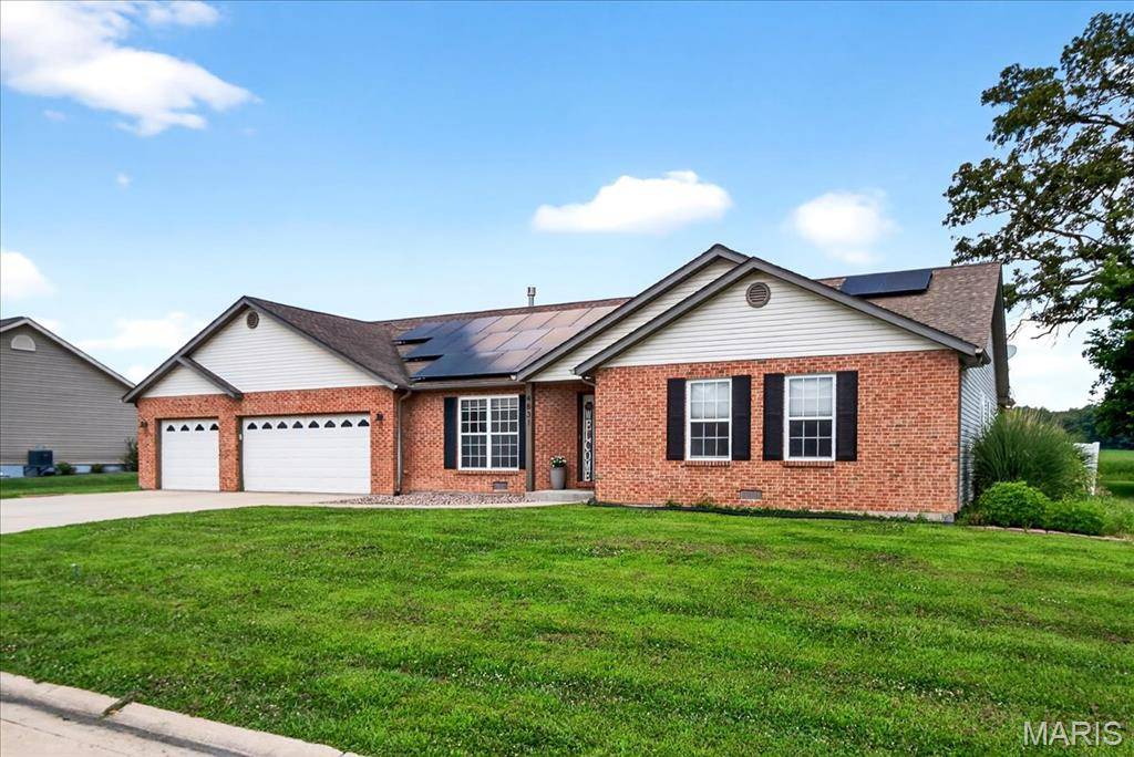 Waterloo, IL 62298,4831 Red Oak DR