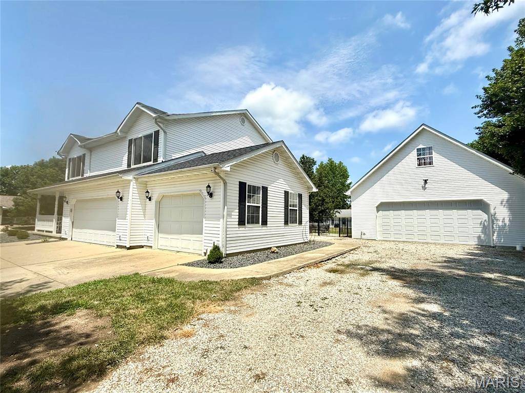 Okawville, IL 62271,502 E Ash ST