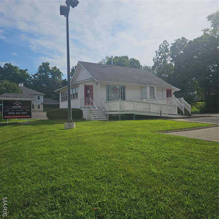 Florissant, MO,696 St. Ferdinand