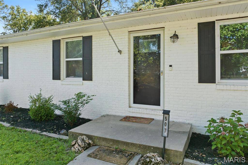 Mascoutah, IL 62258,507 Jackson ST