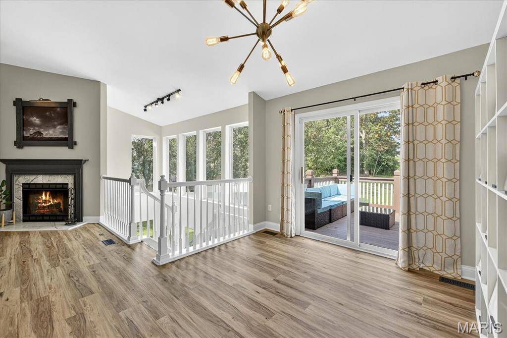 Pacific, MO 63069,805 Silver Lake View DR