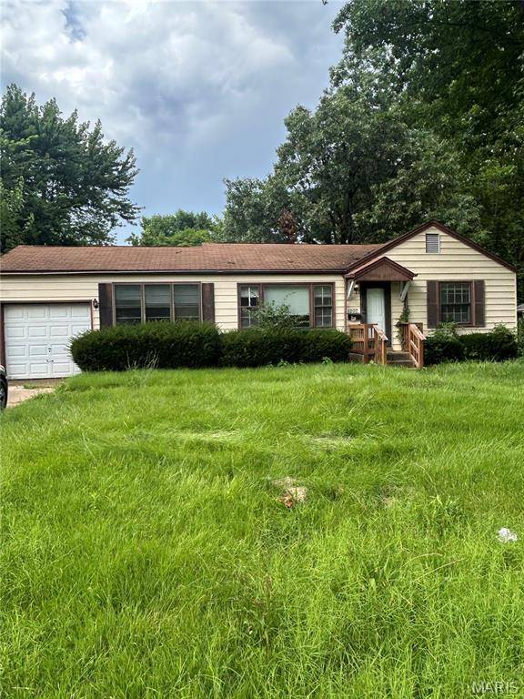 Bellefontaine Nghbrs, MO 63137,1207 Bakewell DR