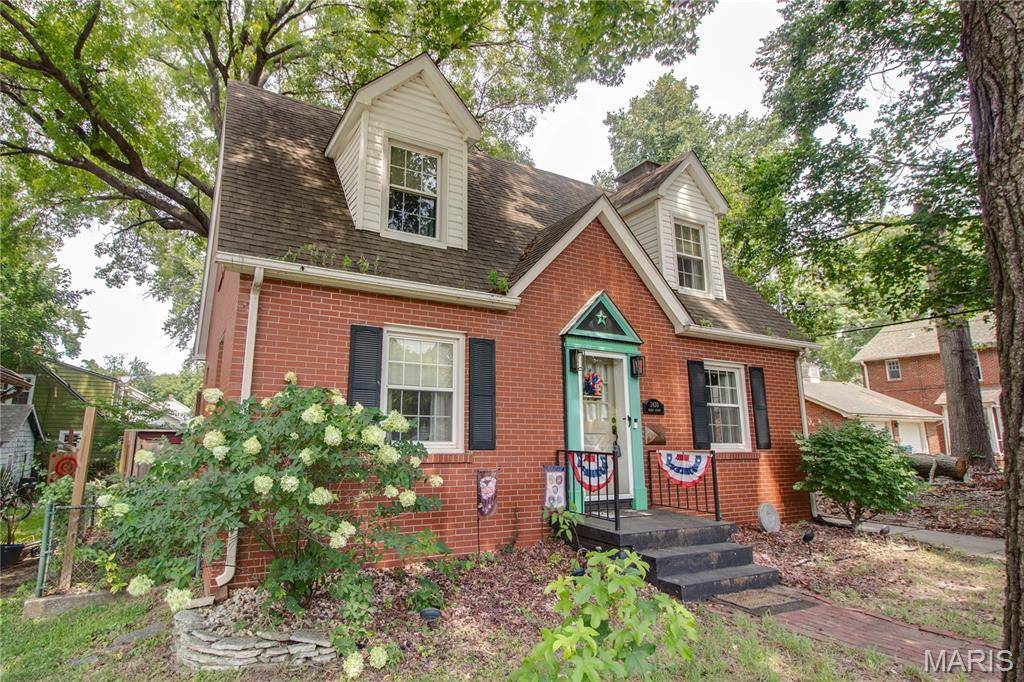 Alton, IL 62002,2430 Maxey ST