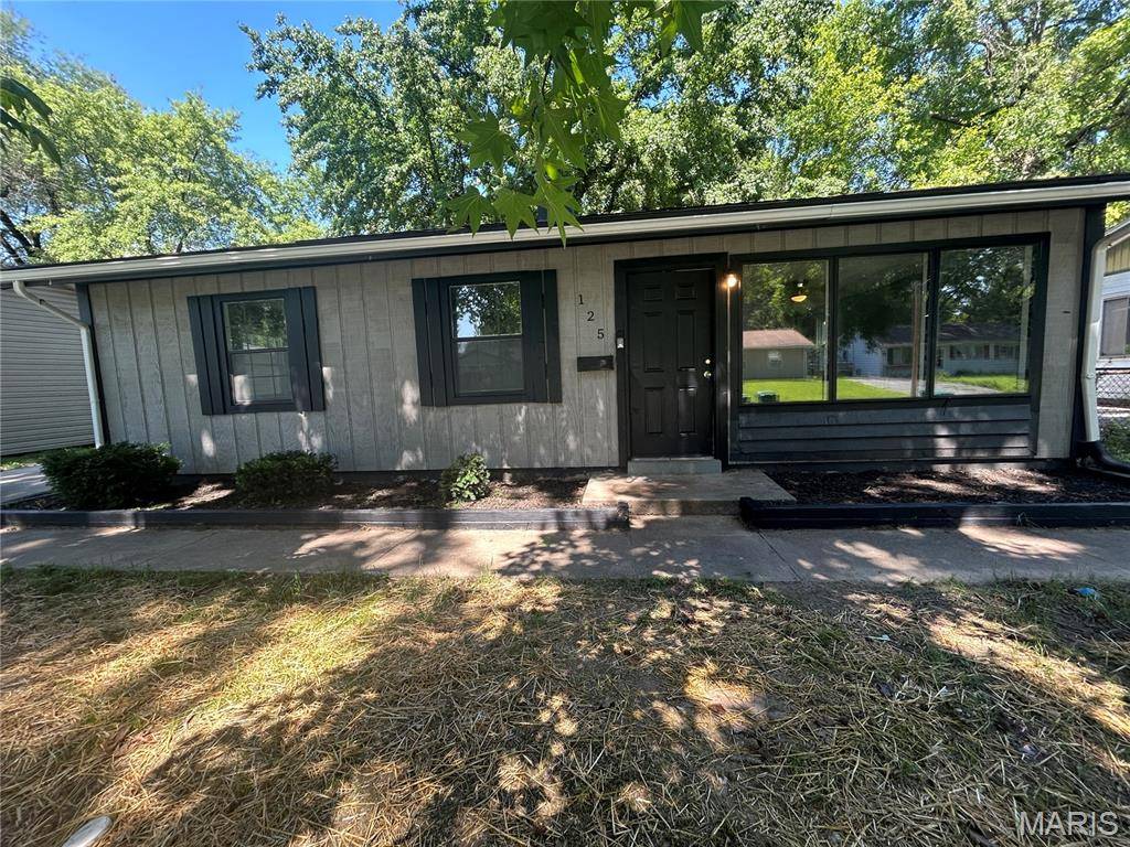 Cahokia, IL 62206,125 Saint Robert DR