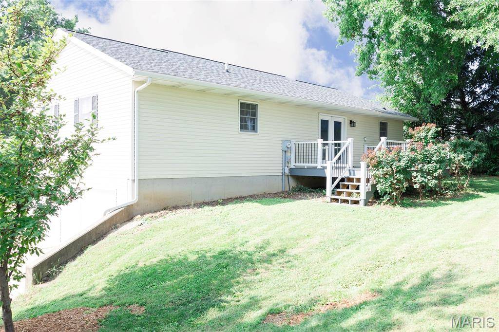 Hannibal, MO 63401,19 Village RD