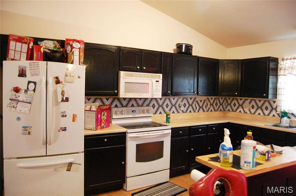 Moscow Mills, MO 63362,104 Briarwood DR