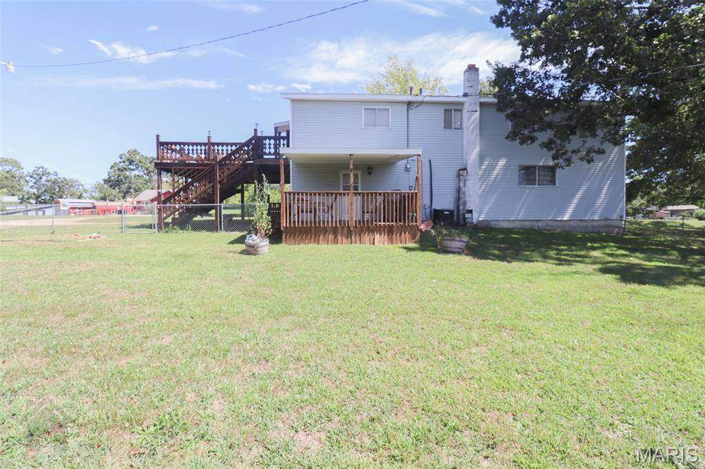 Dixon, MO 65459,21195 Highway 28