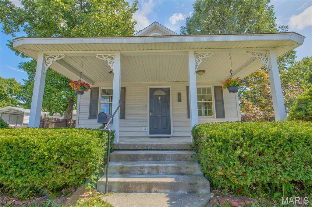 Jerseyville, IL 62052,505 S Lafayette ST