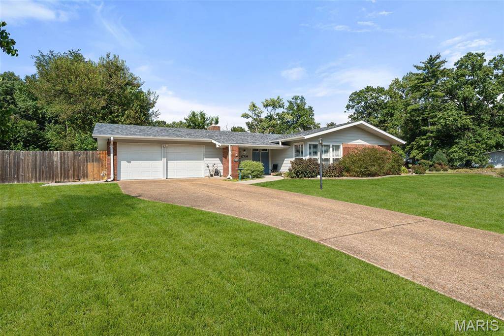 St Louis, MO 63146,12709 Westport DR