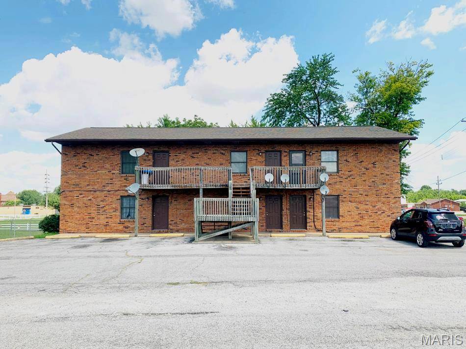 Cahokia, IL 62206,101 W 5th ST #1