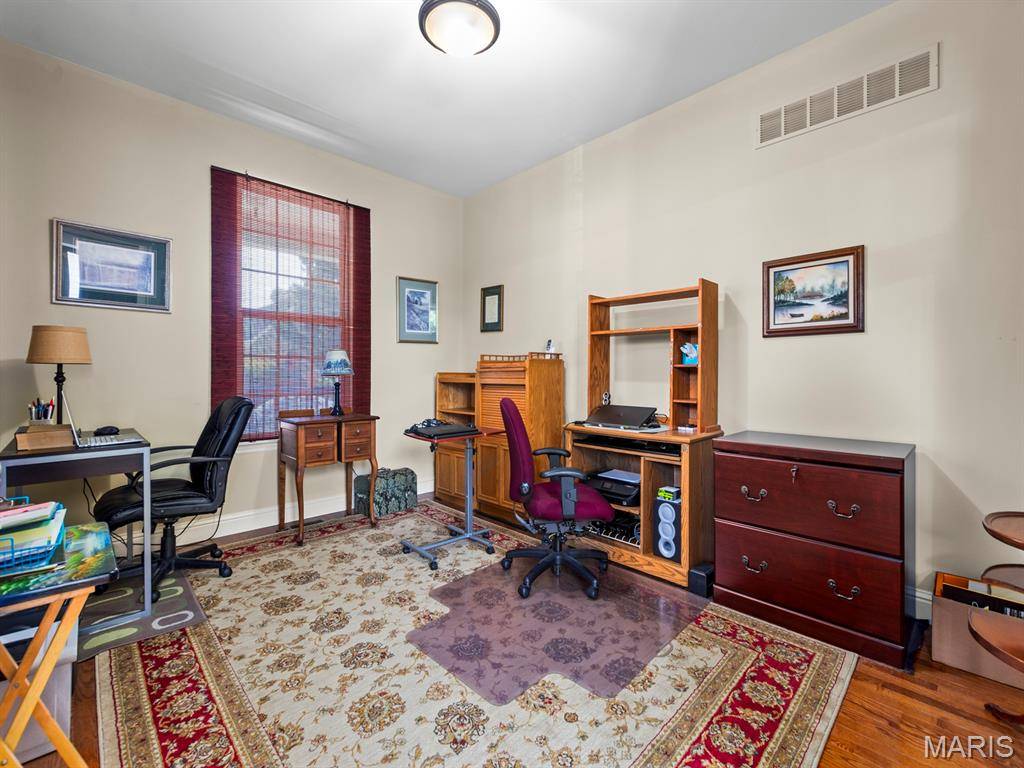 St Louis, MO 63116,3868 Blow ST