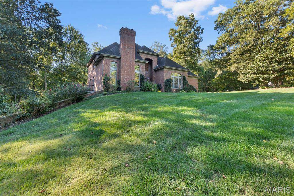 Cape Girardeau, MO 63701,1198 Wolf LN
