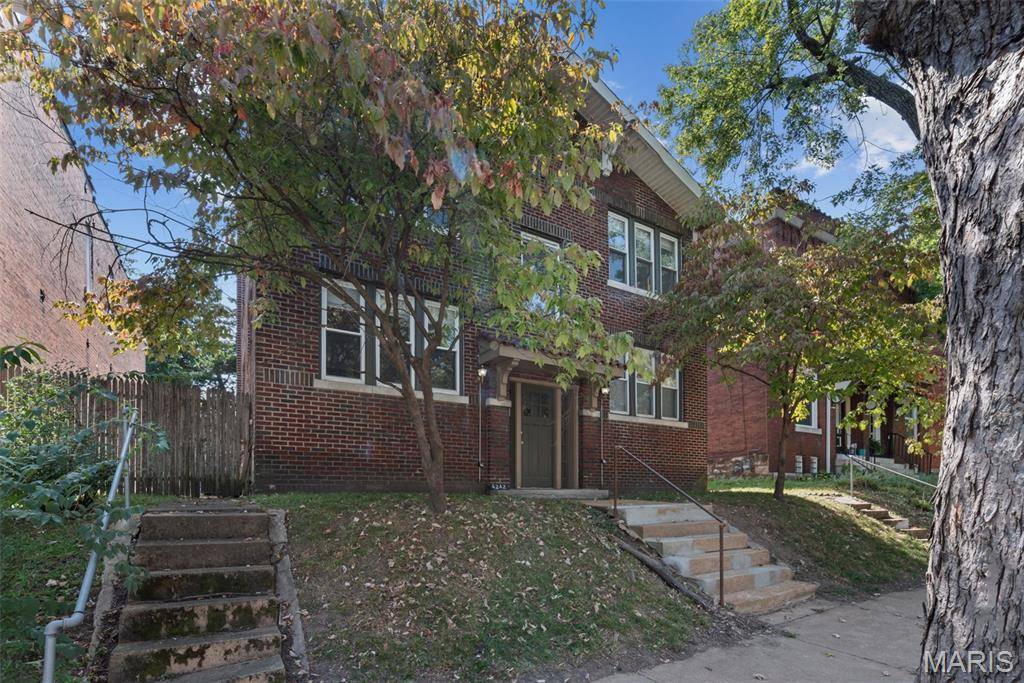 St Louis, MO 63110,4242 Botanical AVE
