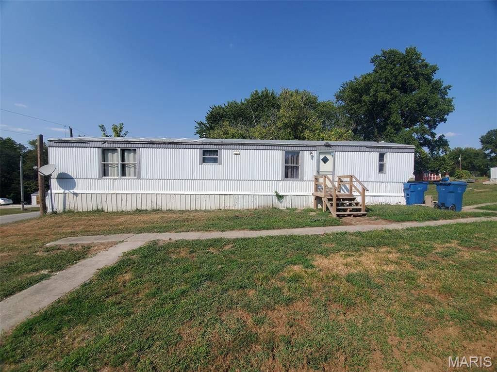 La Grange, MO 63448,810 N 4th ST