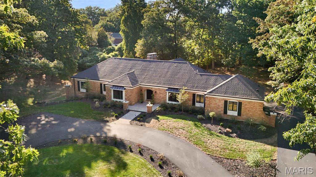 Creve Coeur, MO 63141,241 S Graeser RD