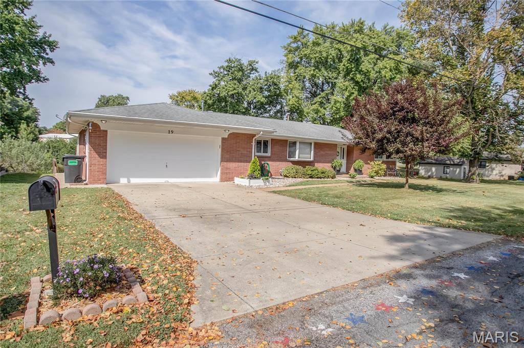 Fairview Heights, IL 62208,19 Baldus DR