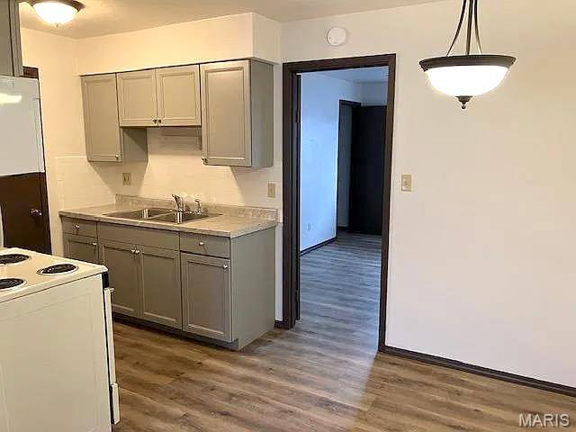 Belleville, IL 62226,8 N 45TH ST #8