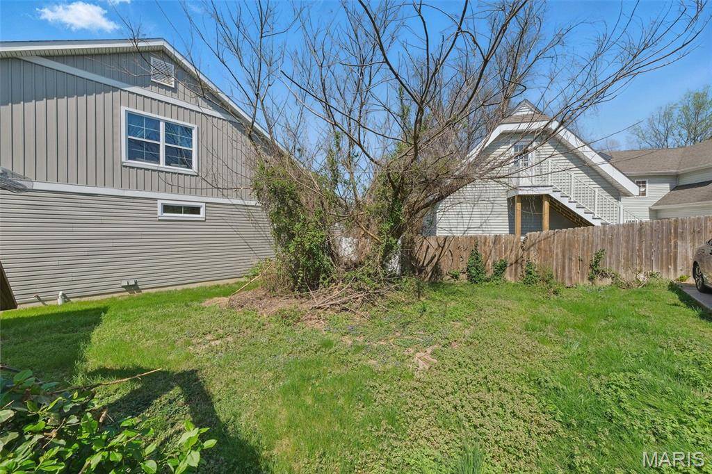 St Louis, MO 63122,329 McCullough AVE