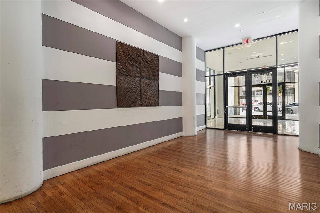 St Louis, MO 63103,1520 Washington AVE #R304